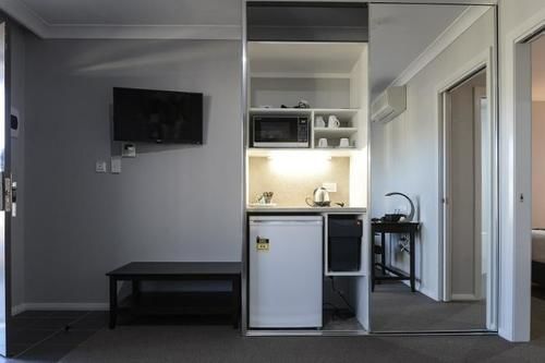 Astro Dish Motor 4* Parkes